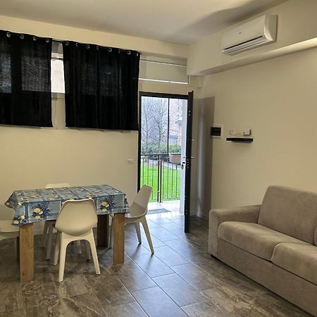 Apartamento Roberta House Rozzano Exterior foto